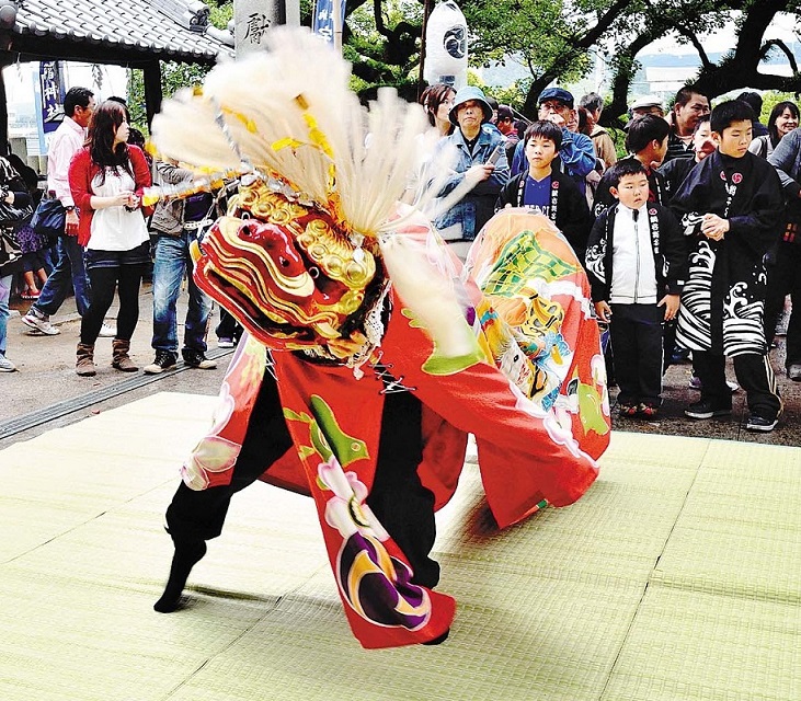 鍋谷（なべや）獅子の画像