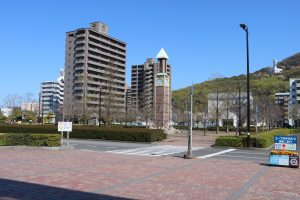 宇多津駅前南口広場の画像1